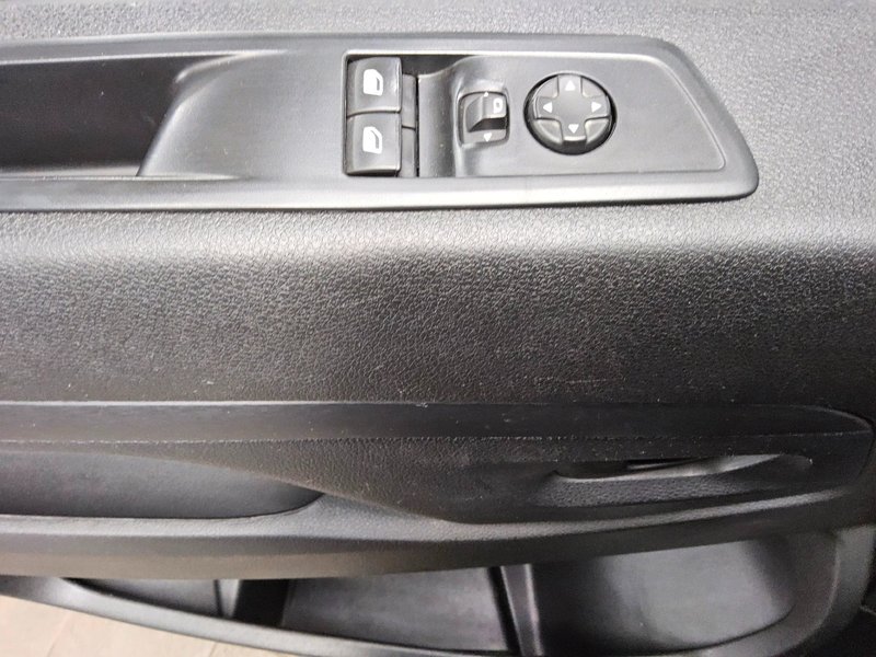 Toyota Proace 2.0 D-4D L2 — 9