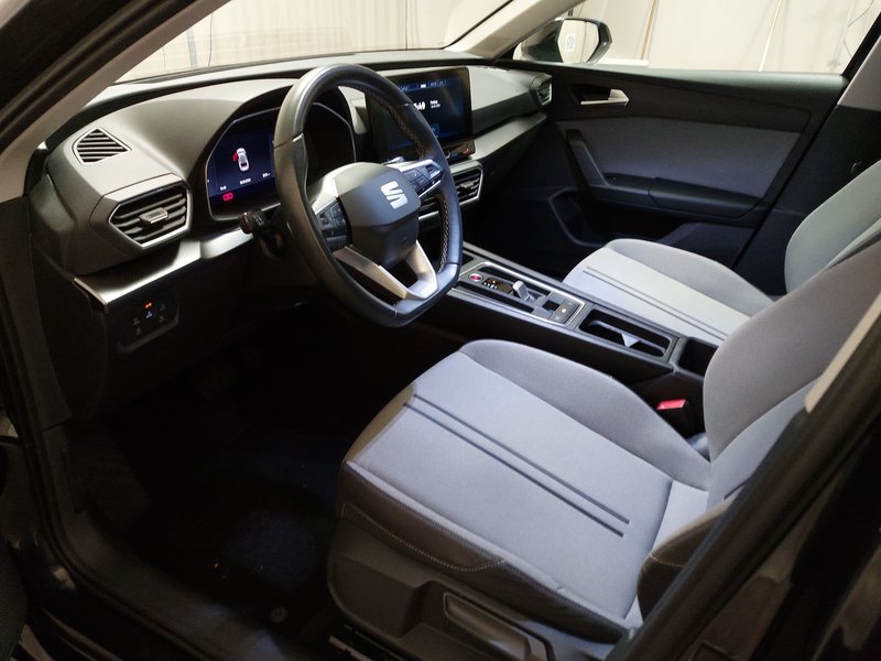SEAT Leon 2.0 TDI automatik Style • Full LED • digitalni instrumenti — 6