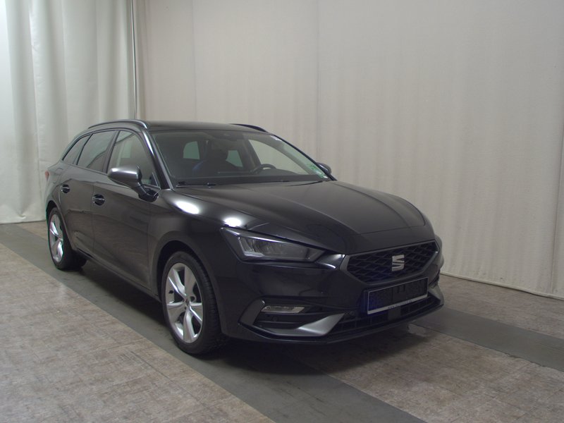 SEAT Leon Sportstourer 2.0 TDI automatik FR • Full LED • digitalni instrumenti — 3