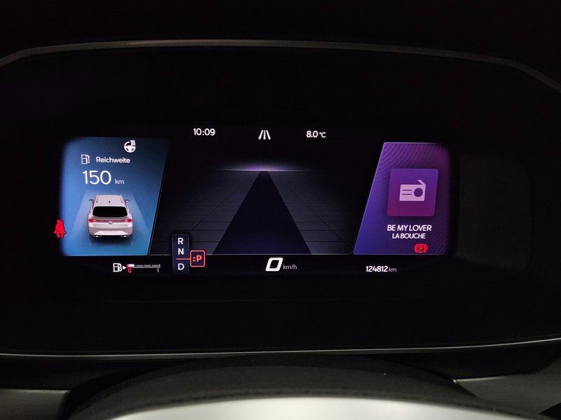 SEAT Leon Sportstourer 2.0 TDI automatik FR • Full LED • digitalni instrumenti — 8