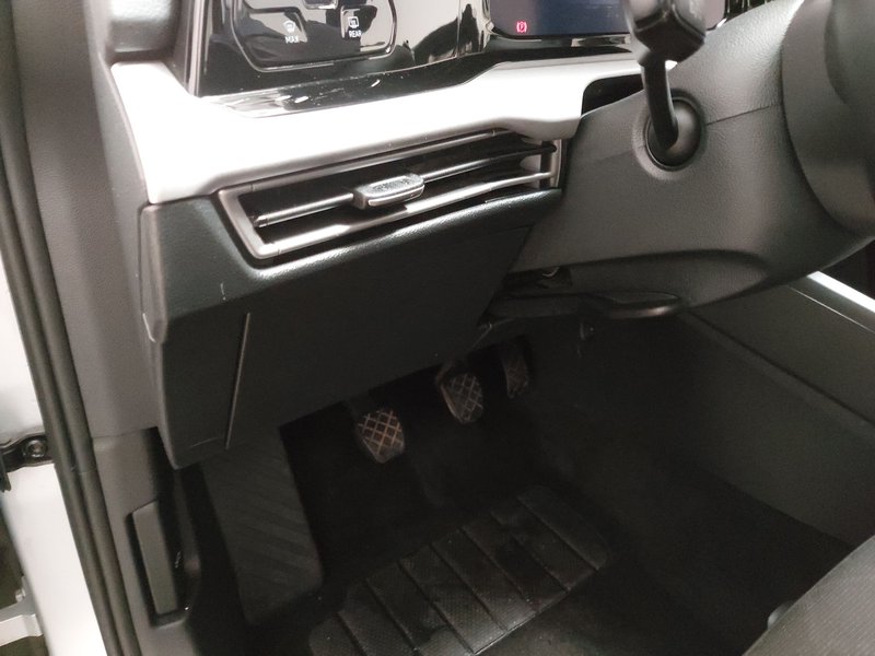 Volkswagen Golf Variant 2.0 TDI Life • ACC • Sjedala s memorijom — 7