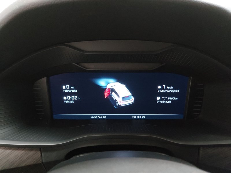 Škoda Kodiaq 2.0 TDI Style automatik • ACC • Full LED — 22