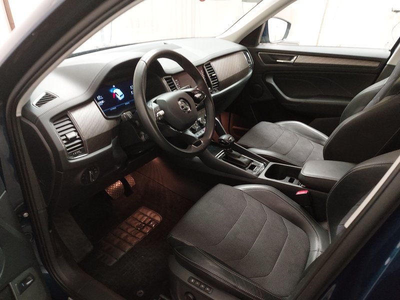 Škoda Kodiaq 2.0 TDI Style automatik • ACC • Full LED — 6
