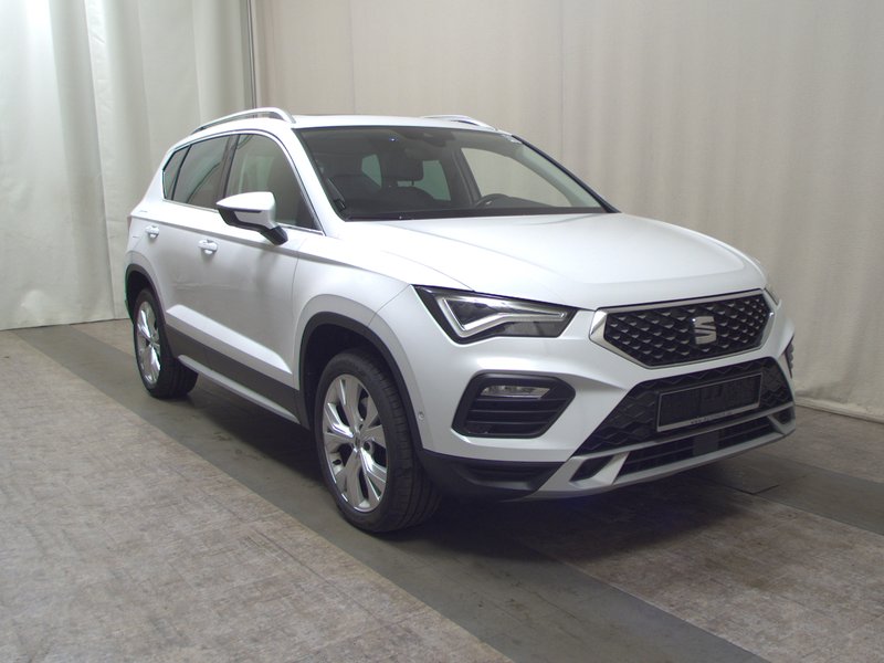 SEAT Ateca 2.0 TDI automatik Xperience • panorama • LED — 3