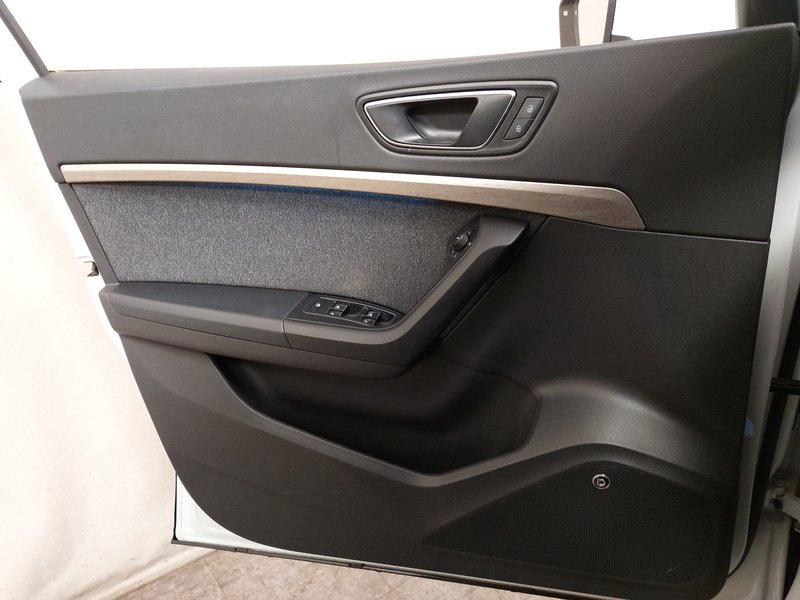 SEAT Ateca 2.0 TDI automatik Xperience • panorama • LED — 5