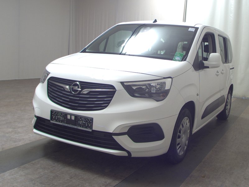 Opel Combo Life 1.5 D Edition — 2