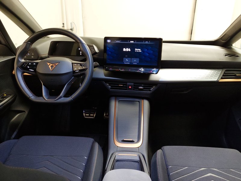 CUPRA Born • Full LED • digitalni instrumenti — 18
