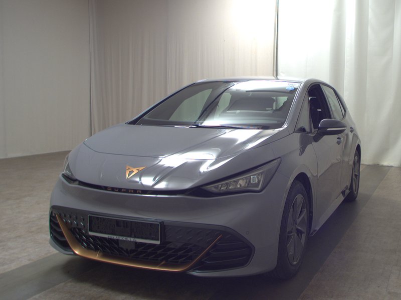 CUPRA Born • Full LED • digitalni instrumenti — 2