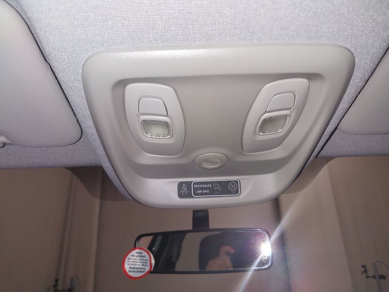 Renault Clio Grandtour 0.9 TCe • Tempomat • navigacija — 16