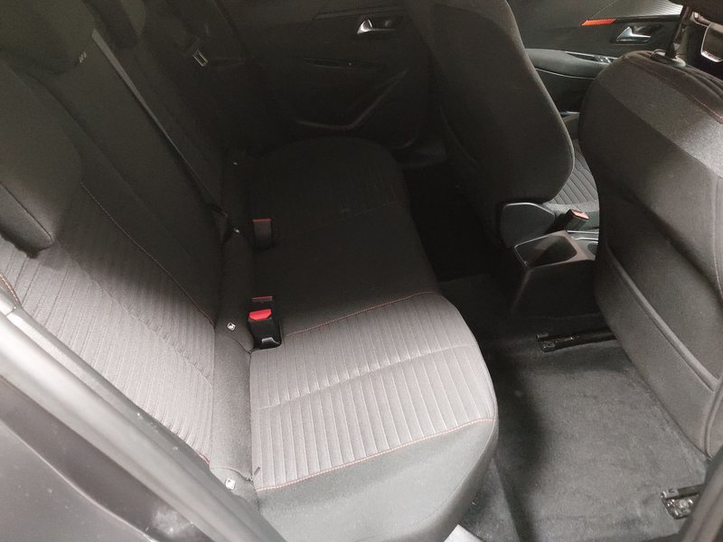 Peugeot 208 1.2 PureTech • digitalni instrumenti • LED — 12