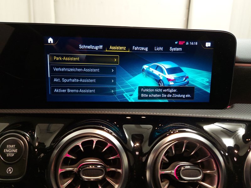 Mercedes-Benz A 250 AMG Line automatik • ACC • bežično punjenje — 22