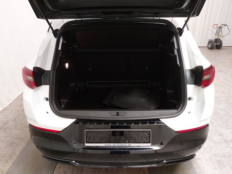 Opel Grandland X 1.5 D automatik • Full LED • digitalni instrumenti — 15