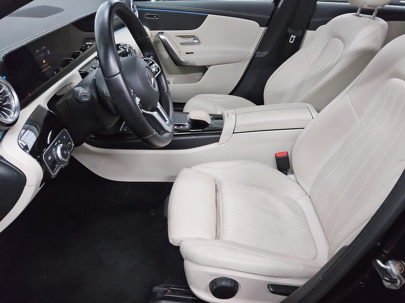 Mercedes-Benz A 220 d automatik Progressive • panorama • HUD — 9