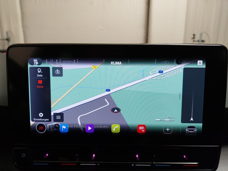 CUPRA Leon 1.4 e-Hybrid automatik • Full LED • digitalni instrumenti — 18