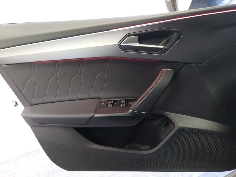 CUPRA Leon 1.4 e-Hybrid automatik • Full LED • digitalni instrumenti — 5