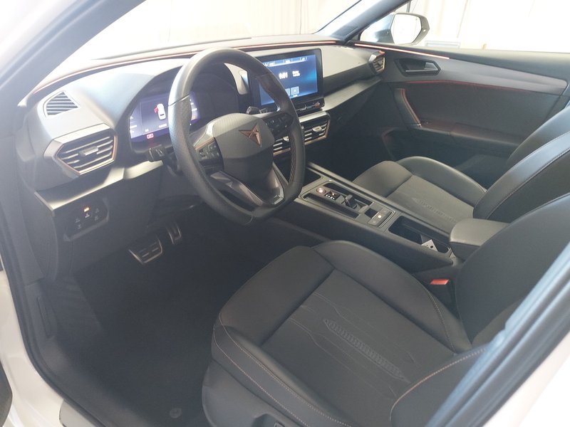 CUPRA Leon 1.4 e-Hybrid automatik • Full LED • digitalni instrumenti — 6