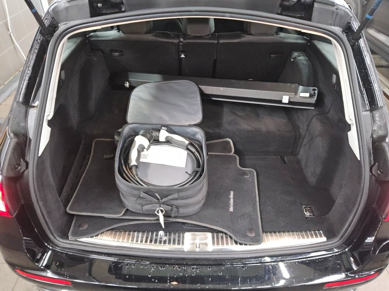 Mercedes-Benz E 300 de automatik Avantgarde • Full LED • AHK — 12