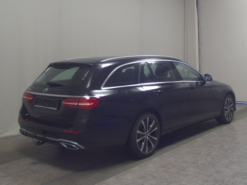 Mercedes-Benz E 300 de automatik Avantgarde • Full LED • AHK — 4