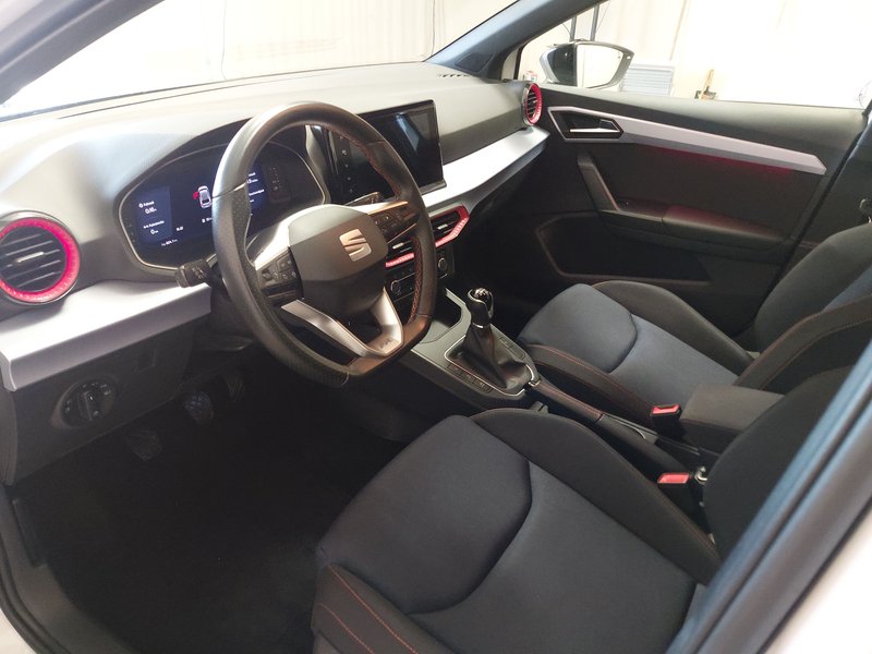 SEAT Ibiza 1.0 TSI FR-Line • Full LED • digitalni instrumenti — 6