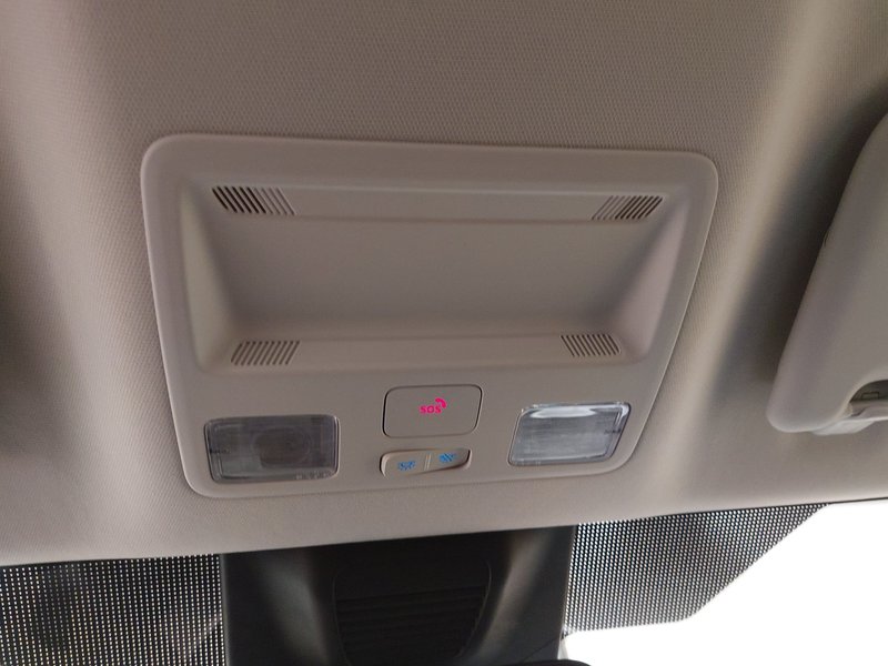 Ford Focus Turnier 1.5 EB Cool & Connect • LED • navigacija — 13