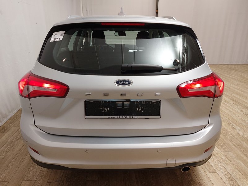 Ford Focus Turnier 1.5 EB Cool & Connect • LED • navigacija — 14