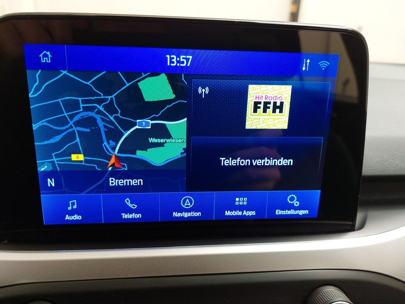 Ford Focus Turnier 1.5 EB Cool & Connect • LED • navigacija — 19