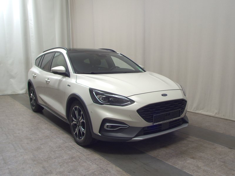 Ford Focus Turnier 1.5 EcoBlue automatik Active • ACC • kuka za vuču — 3