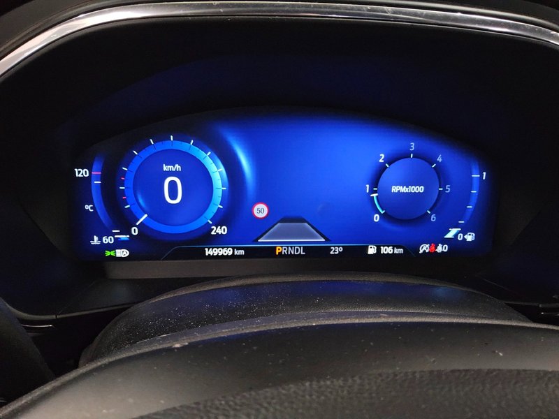 Ford Focus Turnier 1.5 EcoBlue automatik Active • ACC • kuka za vuču — 8