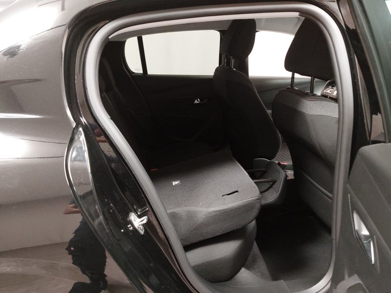 Peugeot 208 PureTech 75 Active Pack • digitalni instrumenti • LED — 11