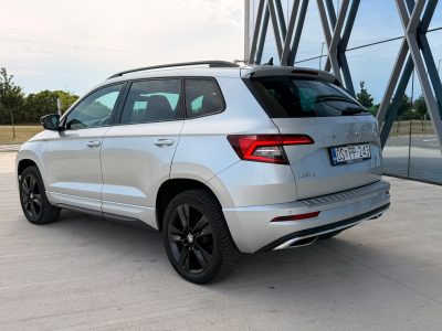 Škoda Karoq 1.5 TSI DSG SportLine • panorama • kamera • 12 mj. jamstva — 2