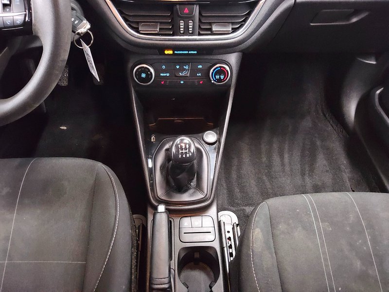 Ford Fiesta 1.1 Cool & Connect • grijana sjedala — 6