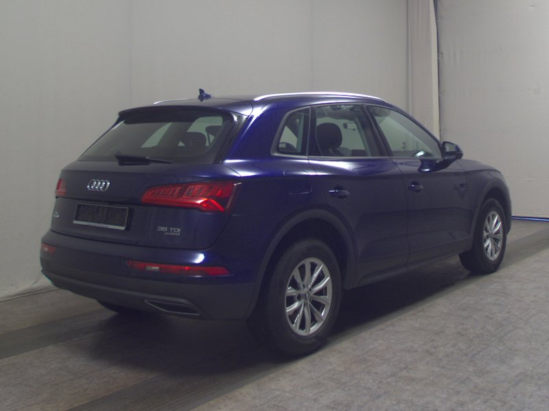 Audi Q5 35 TDI quattro automatik • digitalni instrumenti — 4