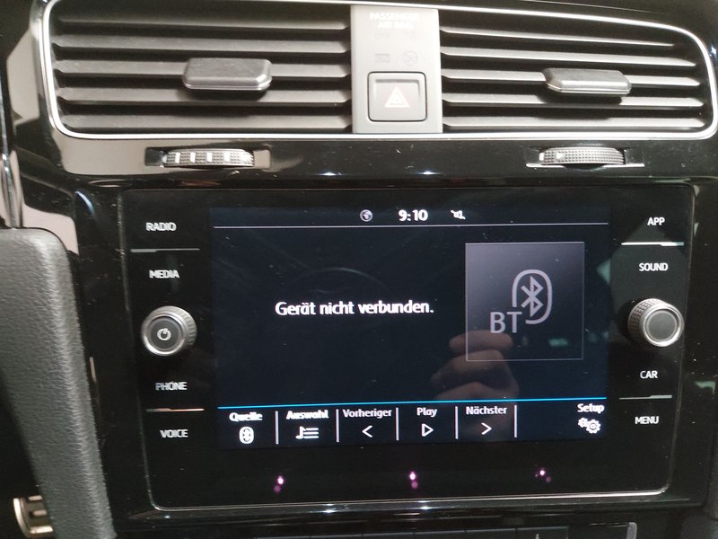 Volkswagen Golf-7 Variant 2.0 TDI R-Line automatik • ACC • Full LED — 18
