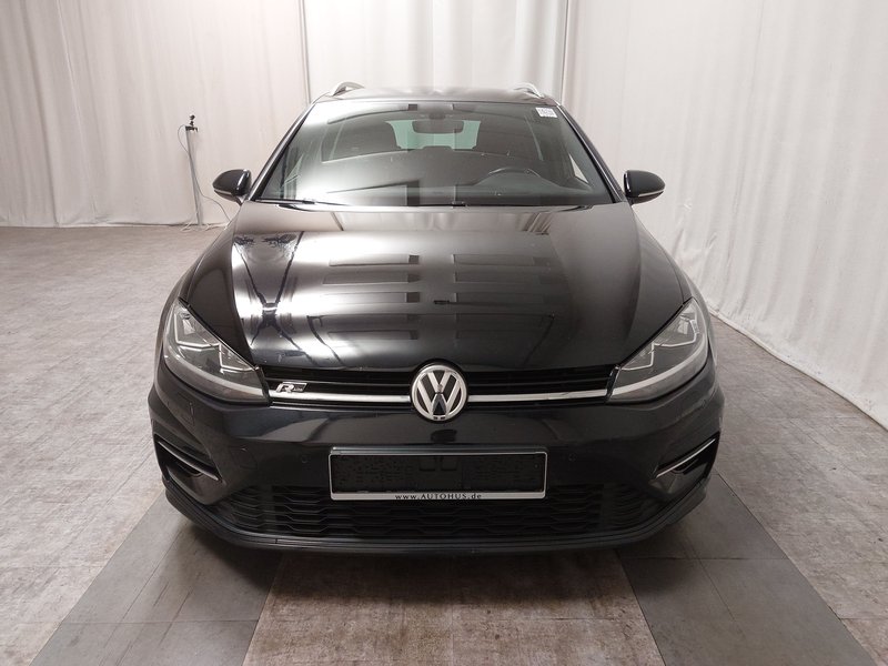 Volkswagen Golf-7 Variant 2.0 TDI R-Line automatik • ACC • Full LED — 9