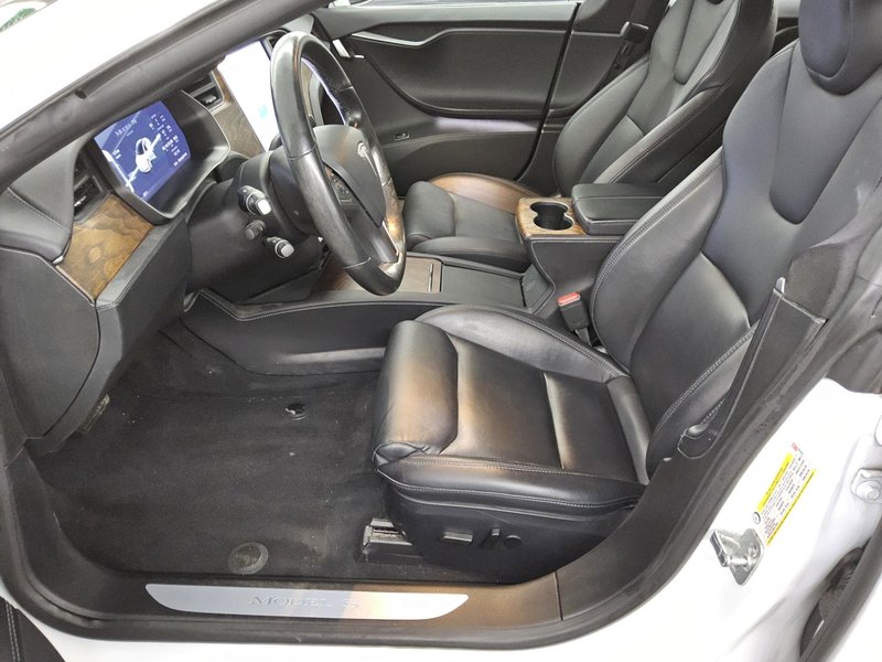 Tesla Model S Maximale-Reichweite • ACC • 360° kamera — 9