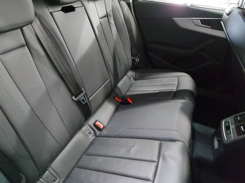 Audi A4 Avant 35 TDI automatik advanced • djelomično kožni interijer • LED — 14