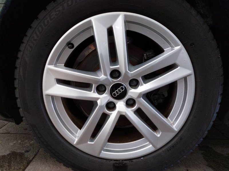 Audi A4 Avant 35 TDI automatik advanced • djelomično kožni interijer • LED — 9
