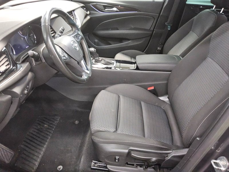 Opel Insignia ST 1.5 D Business Edition automatik • LED • navigacija — 8