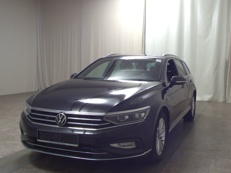 Volkswagen Passat Variant 2.0 TDI Elegance • sjedala s memorijom • LED — 2