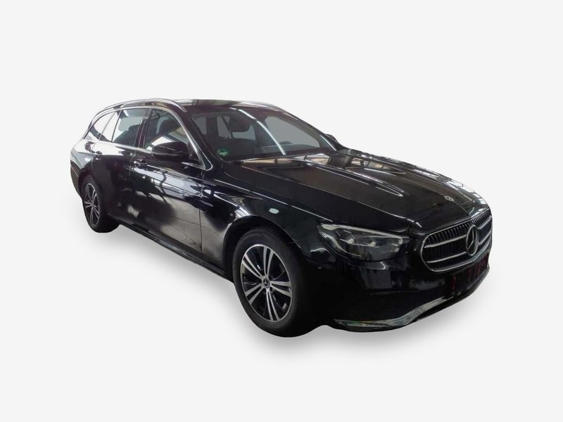 Mercedes-Benz E 220 d karavan automatik Avantgarde • el. peta vrata • Full LED — 2