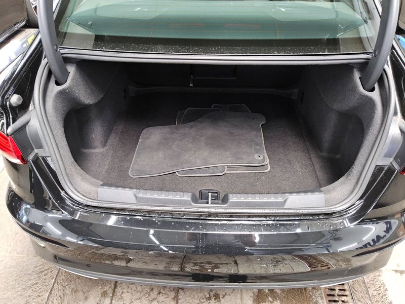 Audi A3 35 TFSI automatik S line • ACC • koža — 12