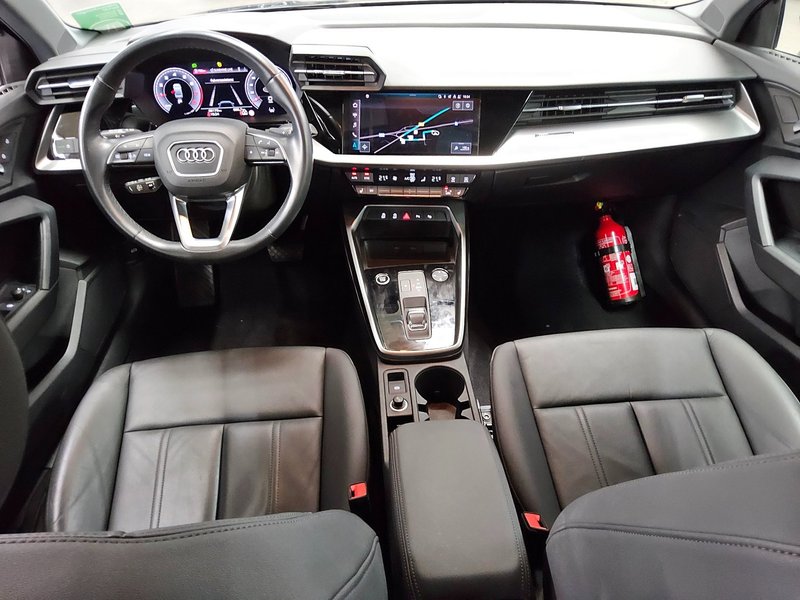 Audi A3 35 TFSI automatik S line • ACC • koža — 5