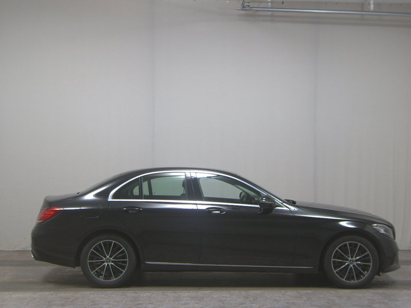 Mercedes-Benz C 300 automatik Avantgarde • LED