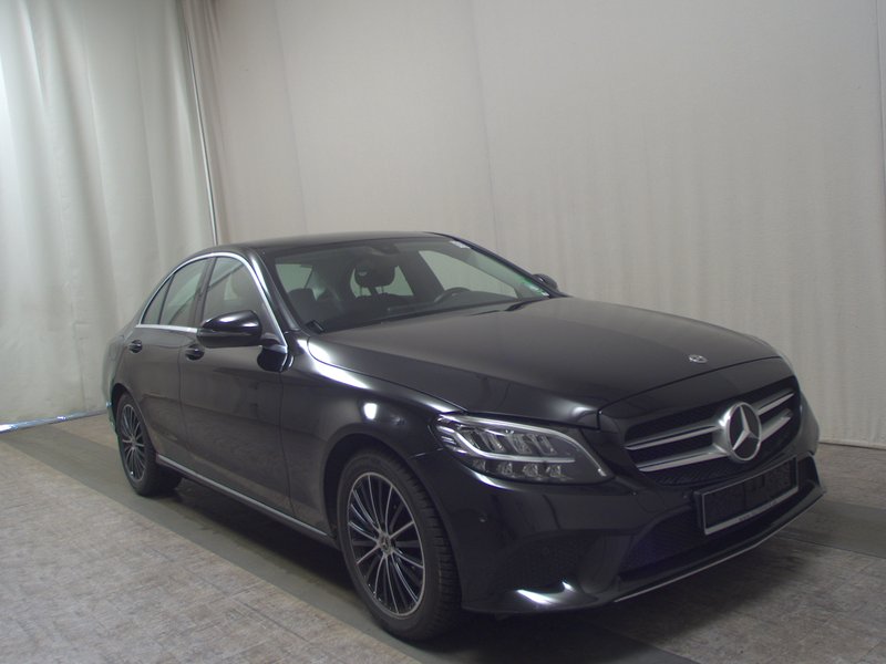 Mercedes-Benz C 300 automatik Avantgarde • LED — 3