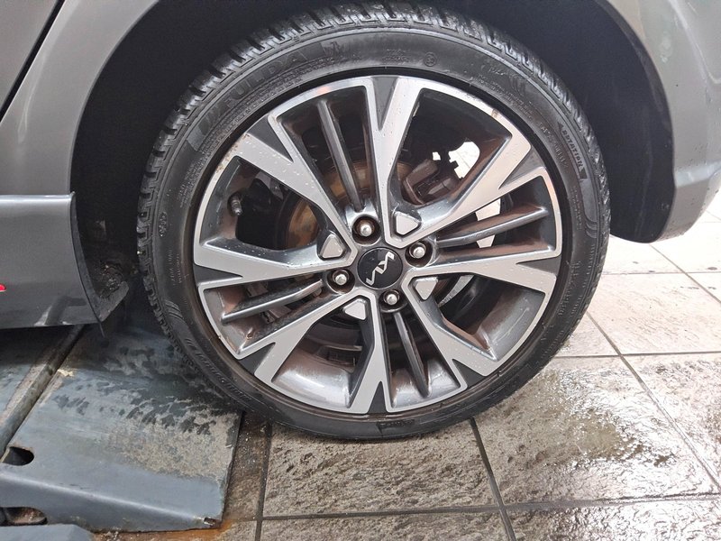 Kia Picanto 1.2 GT • bežično punjenje — 10
