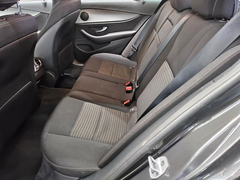 Mercedes-Benz E 220 d karavan automatik • ACC • LED — 13