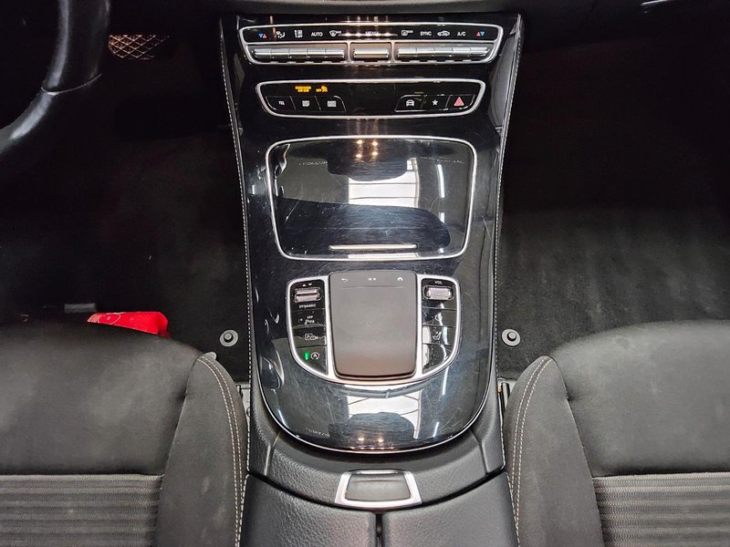 Mercedes-Benz E 220 d karavan automatik • ACC • LED — 6