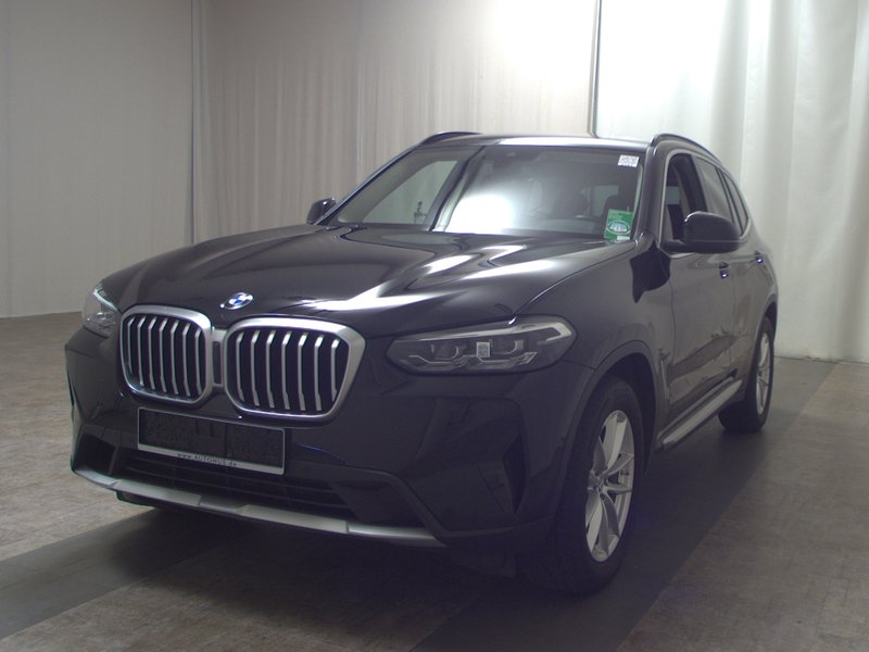 BMW X3 xDrive20d automatik • Full LED — 2
