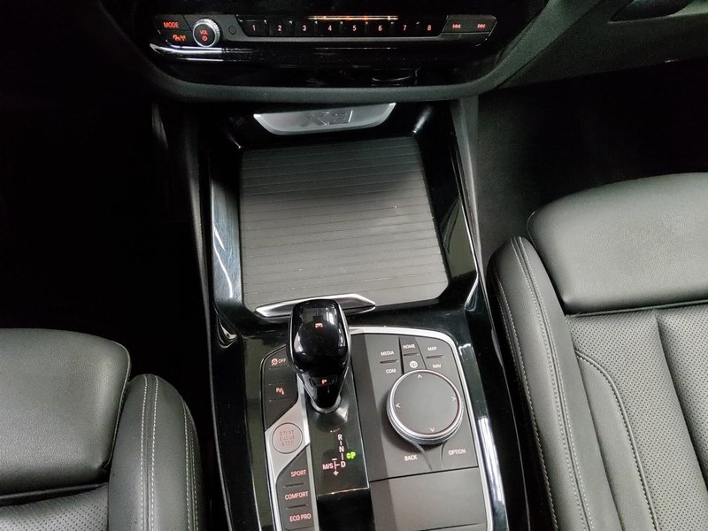 BMW X3 xDrive20d automatik • Full LED — 6