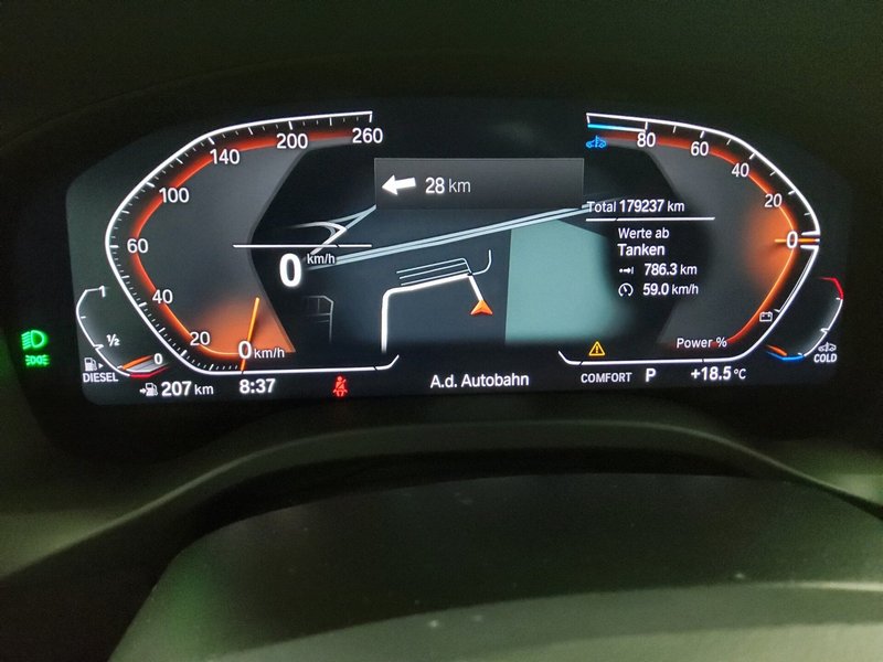 BMW X3 xDrive20d automatik • Full LED — 8